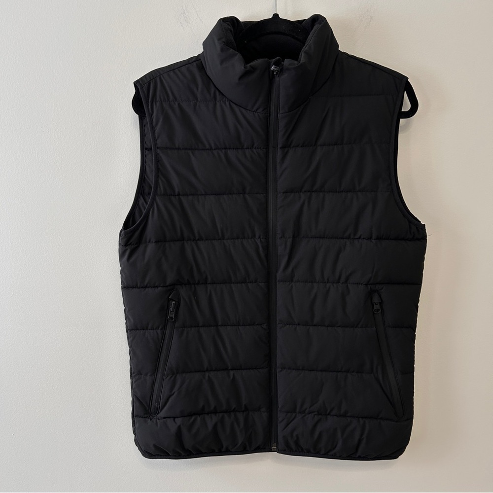 Abercrombie & Fitch Women’s XS Black Puffer vest wind water resistant primaloft